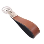 جاکلیدی چرمی مدل 2 حلقه رنگ عسلی با پس زمینه سفید