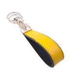 جاکلیدی چرمی مدل 2 حلقه رنگ زرد با پس زمینه سفید