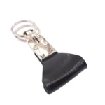 جاکلیدی چرمی مدل 2 حلقه رنگ مشکی با چرم پهن با پس زمینه سفید