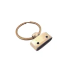 جزئیات سگک زرد قلم جاکلیدی چرمی مدل کارن