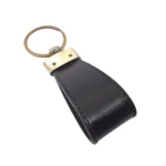 جاکلیدی چرمی مدل کارن رنگ مشکی با پس زمینه سفید