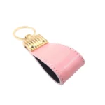 جاکلیدی چرمی مدل کیارا رنگ صورتی با پس زمبنه سفید