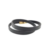 دستبند 2 دور لبتا با رنگ مشکی روی پس زمینه سفید